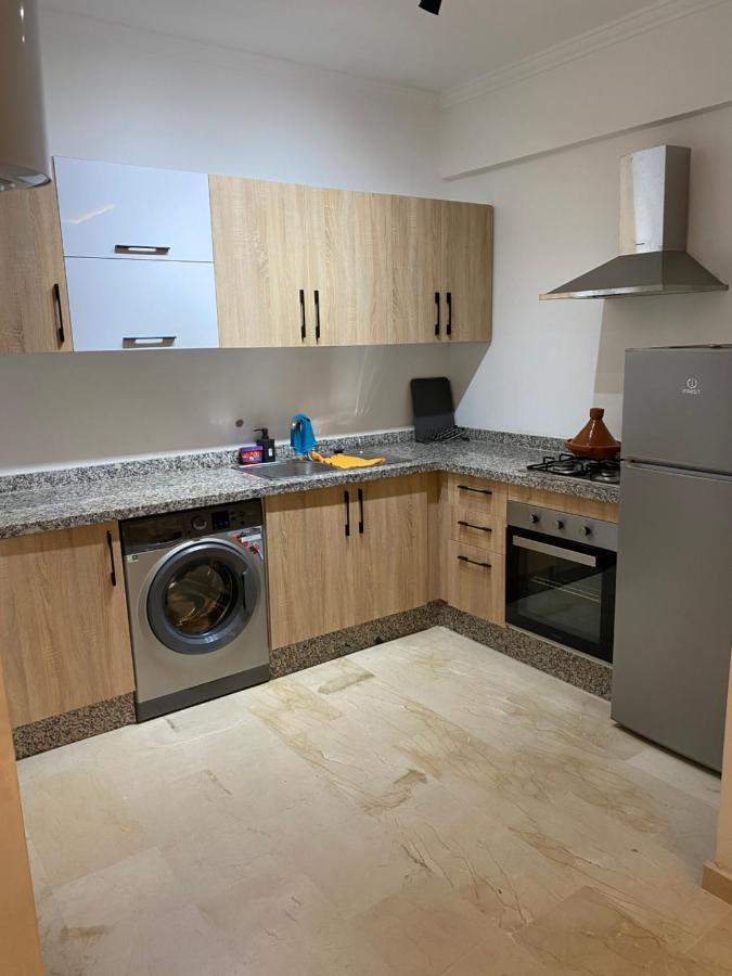 Superbe Appartement Uniquement Pour Les Familles Marrakesh Ngoại thất bức ảnh